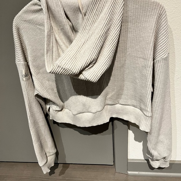 Alo cropped sweater - Picture 2 of 4